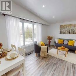 259 Ross Avenue, Kitchener, ON - Indoor Photo Showing Living Room