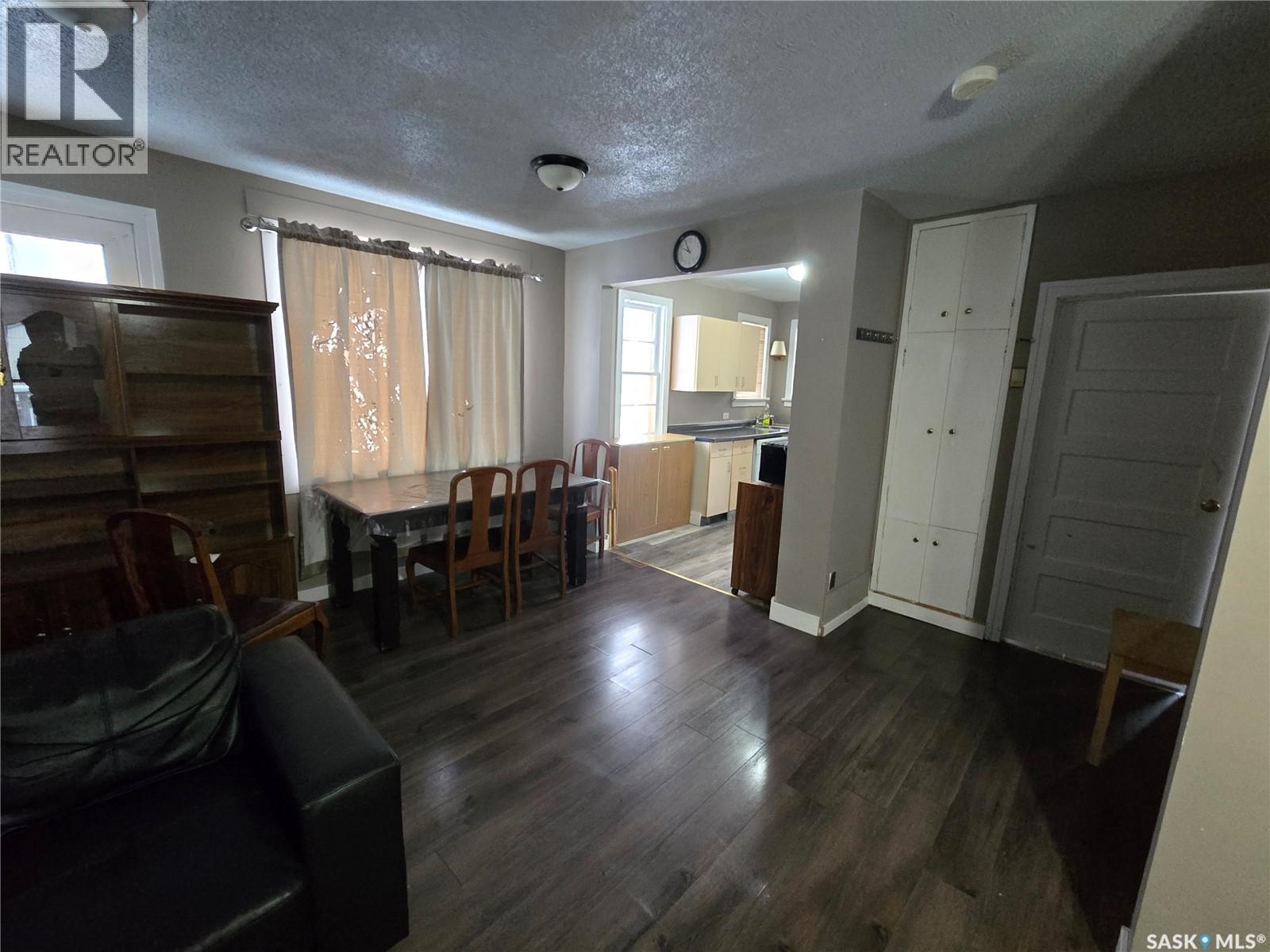 719 Main Street, Kipling, SK - Indoor