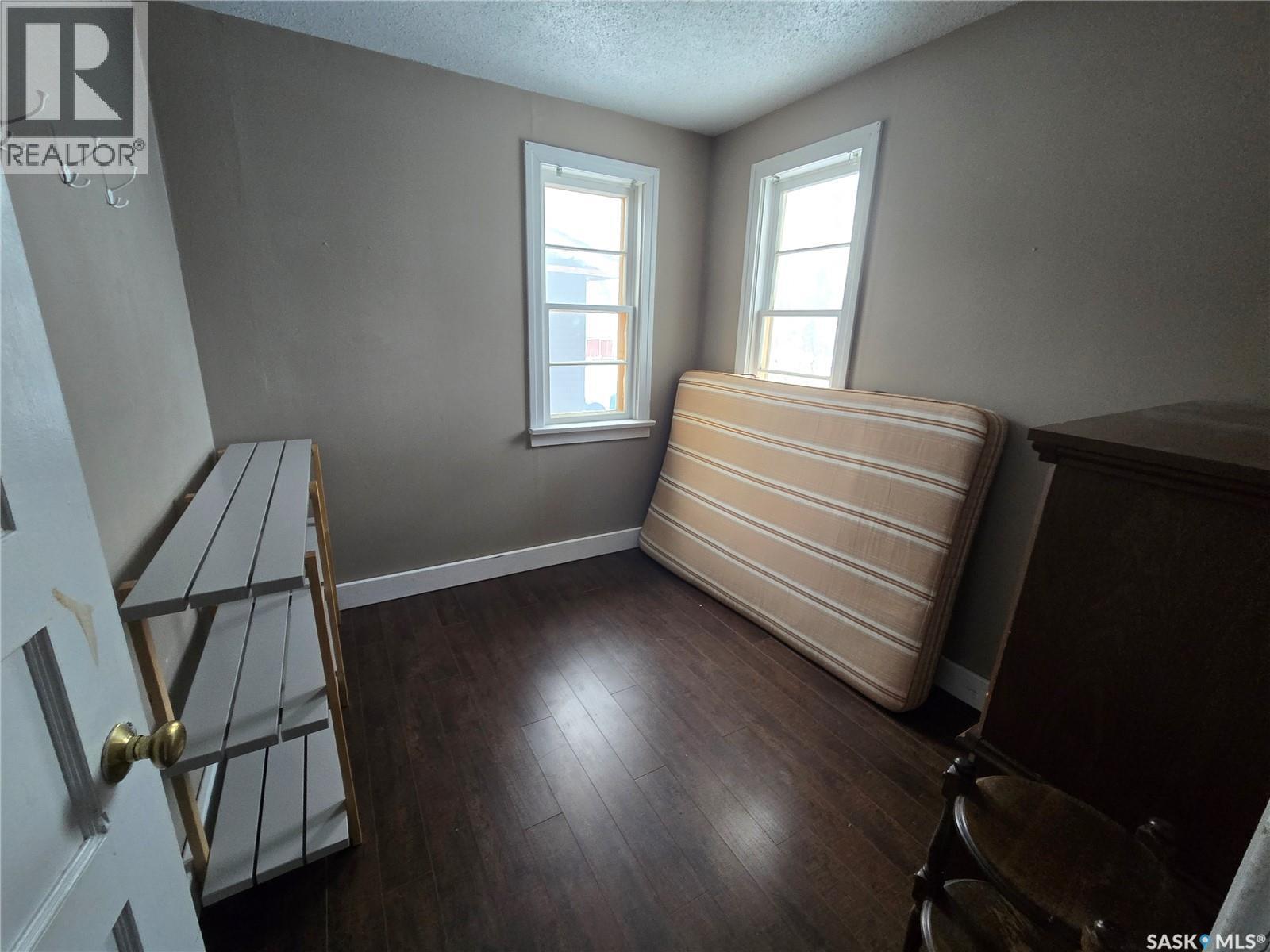 719 Main Street, Kipling, SK - Indoor