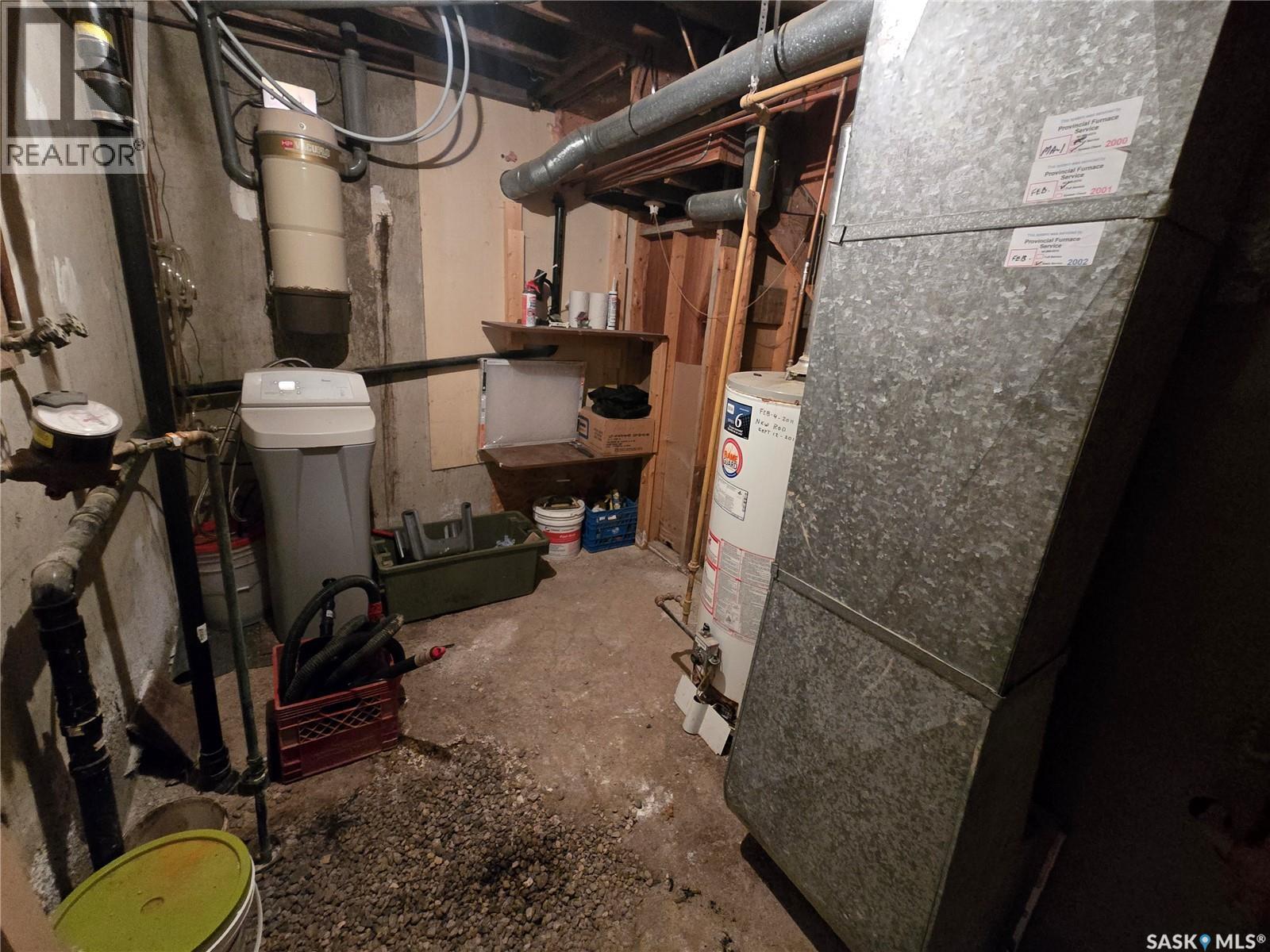 719 Main Street, Kipling, SK - Indoor Photo Showing Basement