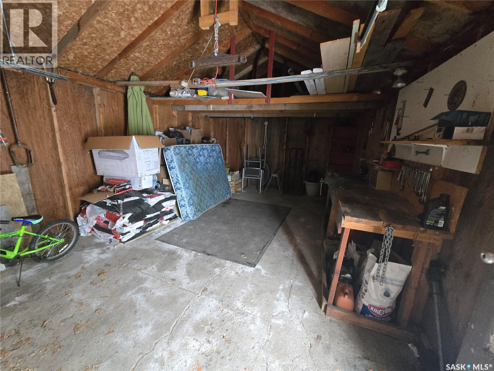 719 Main Street, Kipling, SK - Indoor