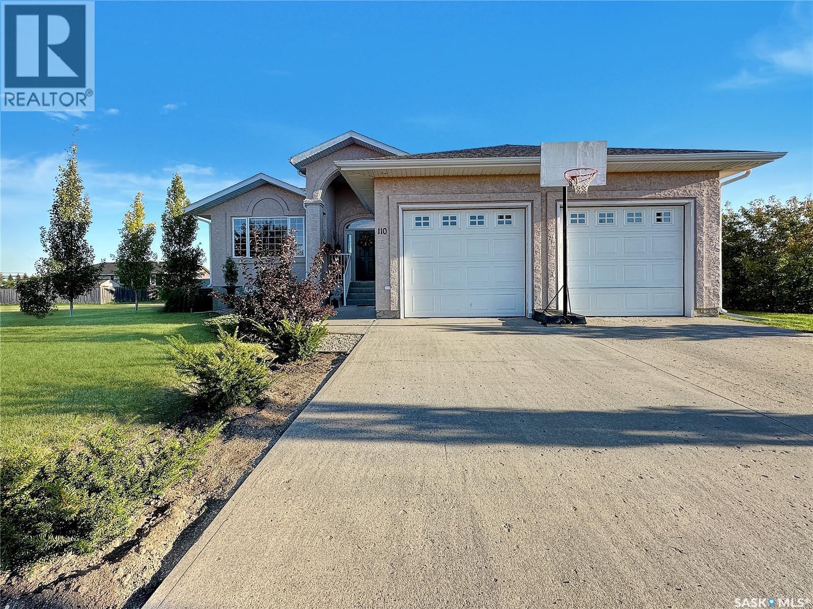 110 Sunset Crescent, Balcarres, SK - Outdoor