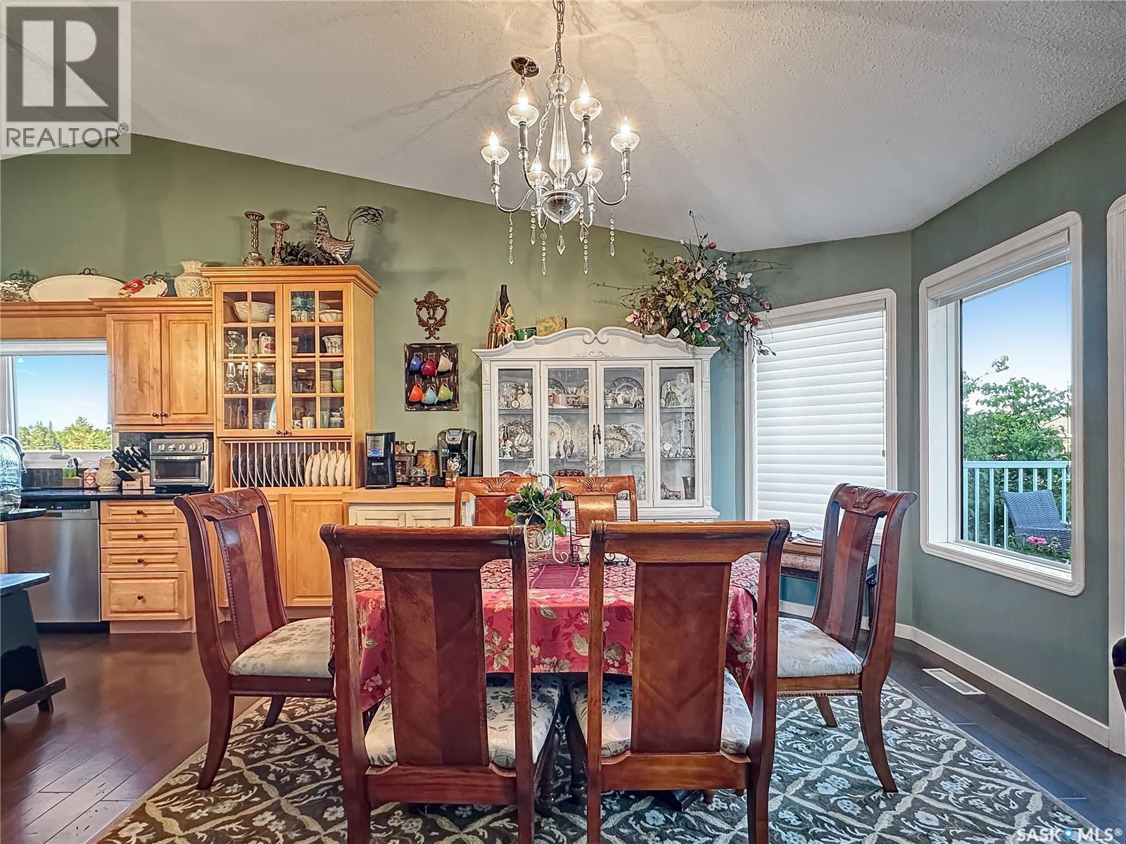 110 Sunset Crescent, Balcarres, SK - Indoor Photo Showing Dining Room