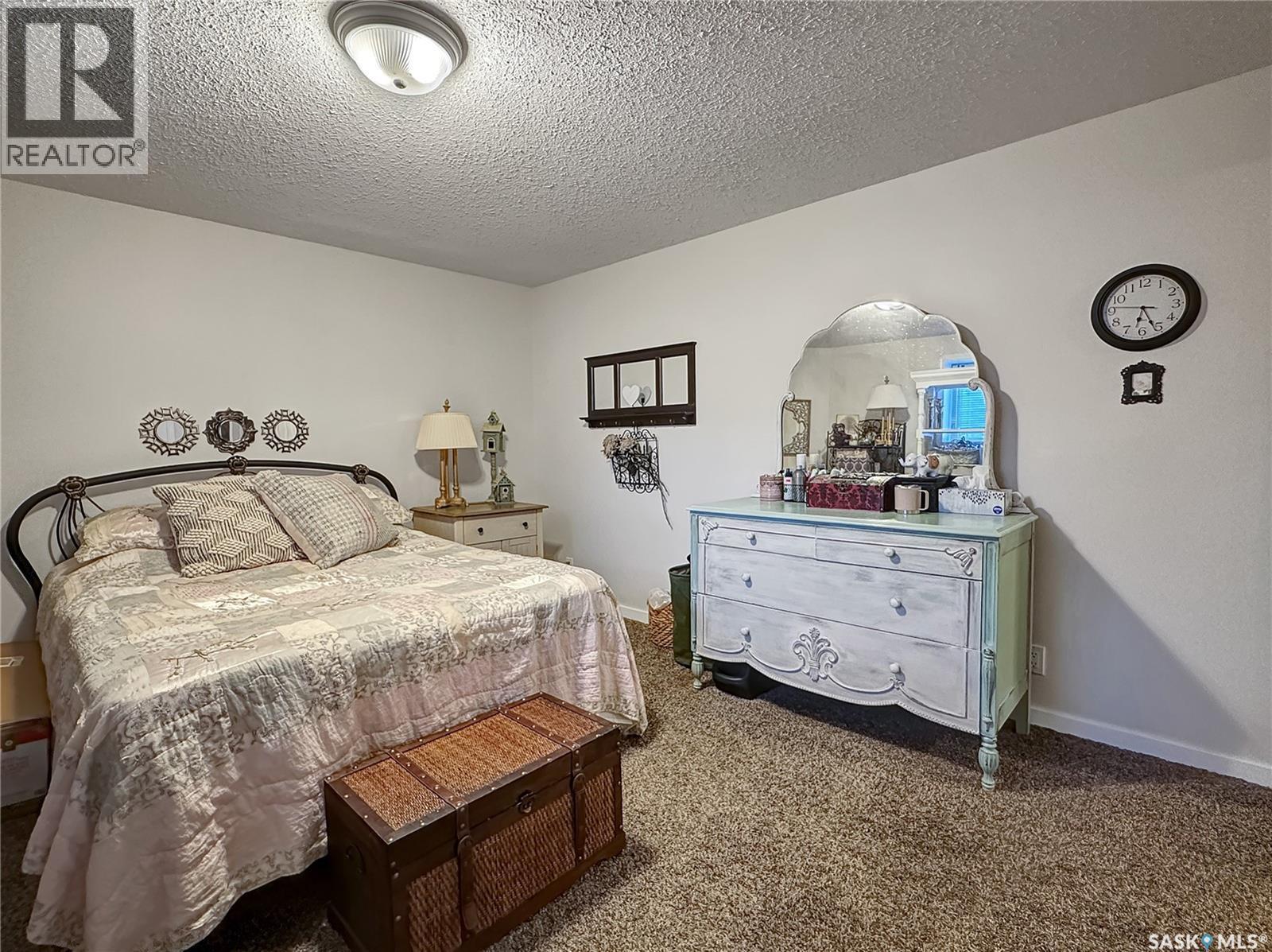 110 Sunset Crescent, Balcarres, SK - Indoor Photo Showing Bedroom