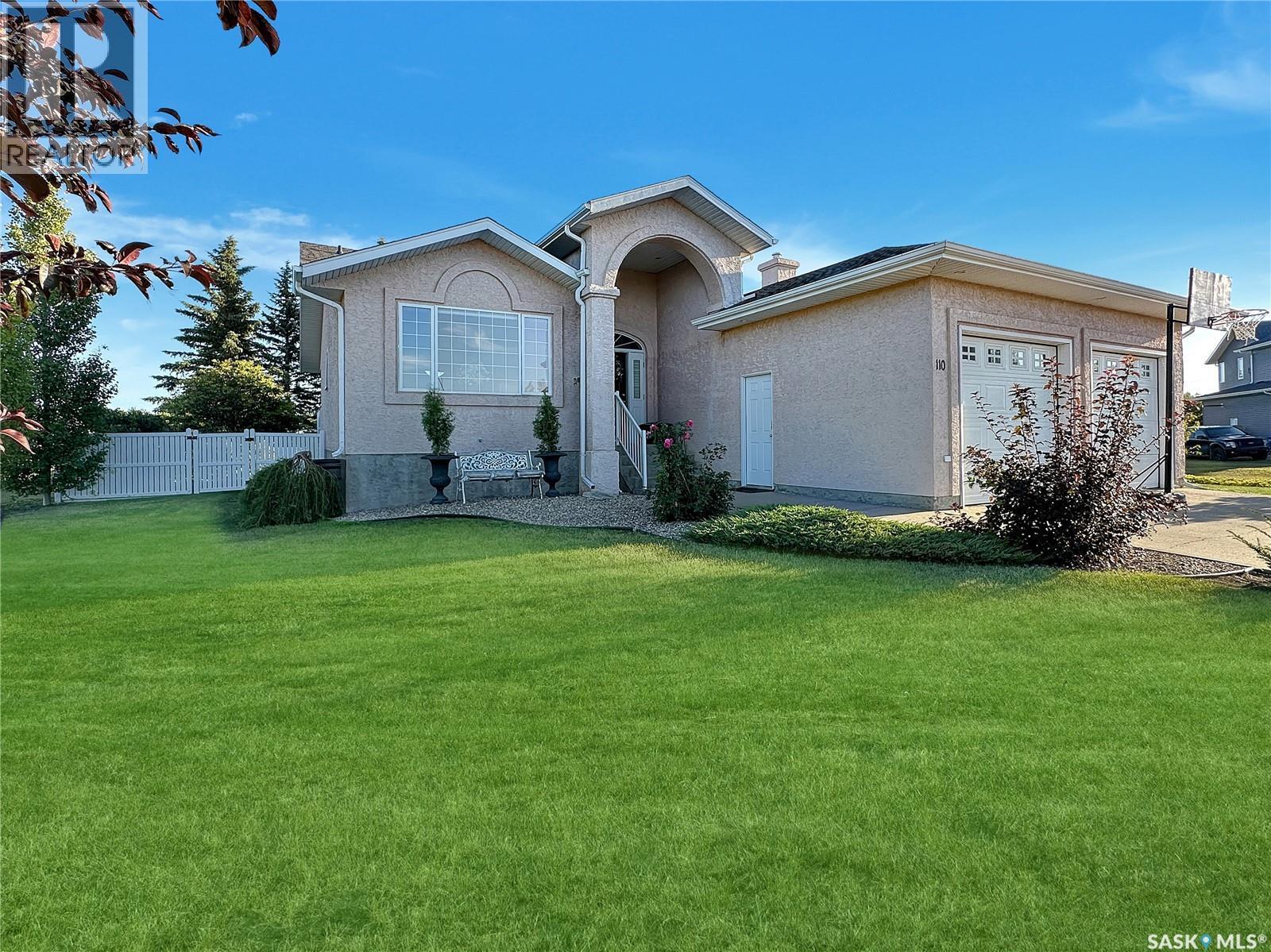 110 Sunset Crescent, Balcarres, SK - Outdoor