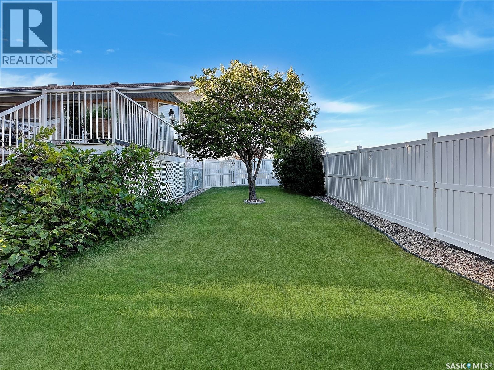 110 Sunset Crescent, Balcarres, SK - Outdoor