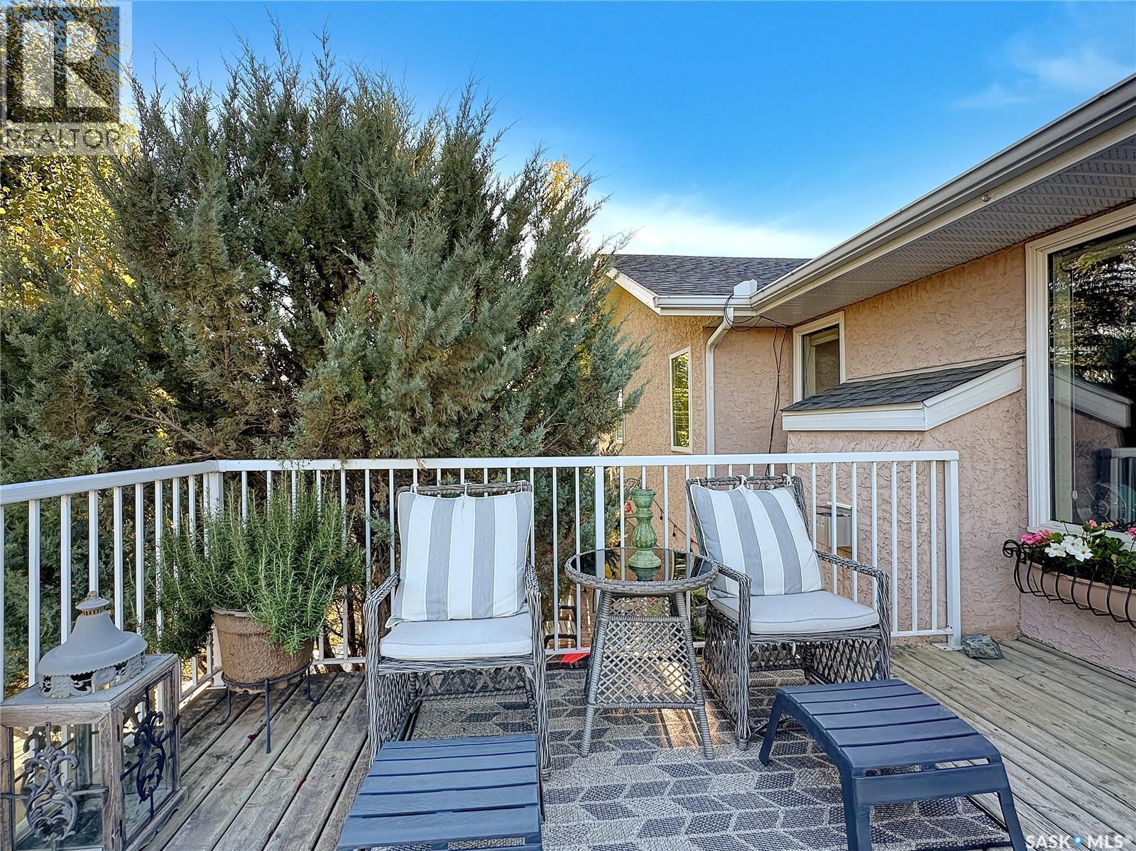 110 Sunset Crescent, Balcarres, SK - Outdoor With Deck Patio Veranda With Exterior