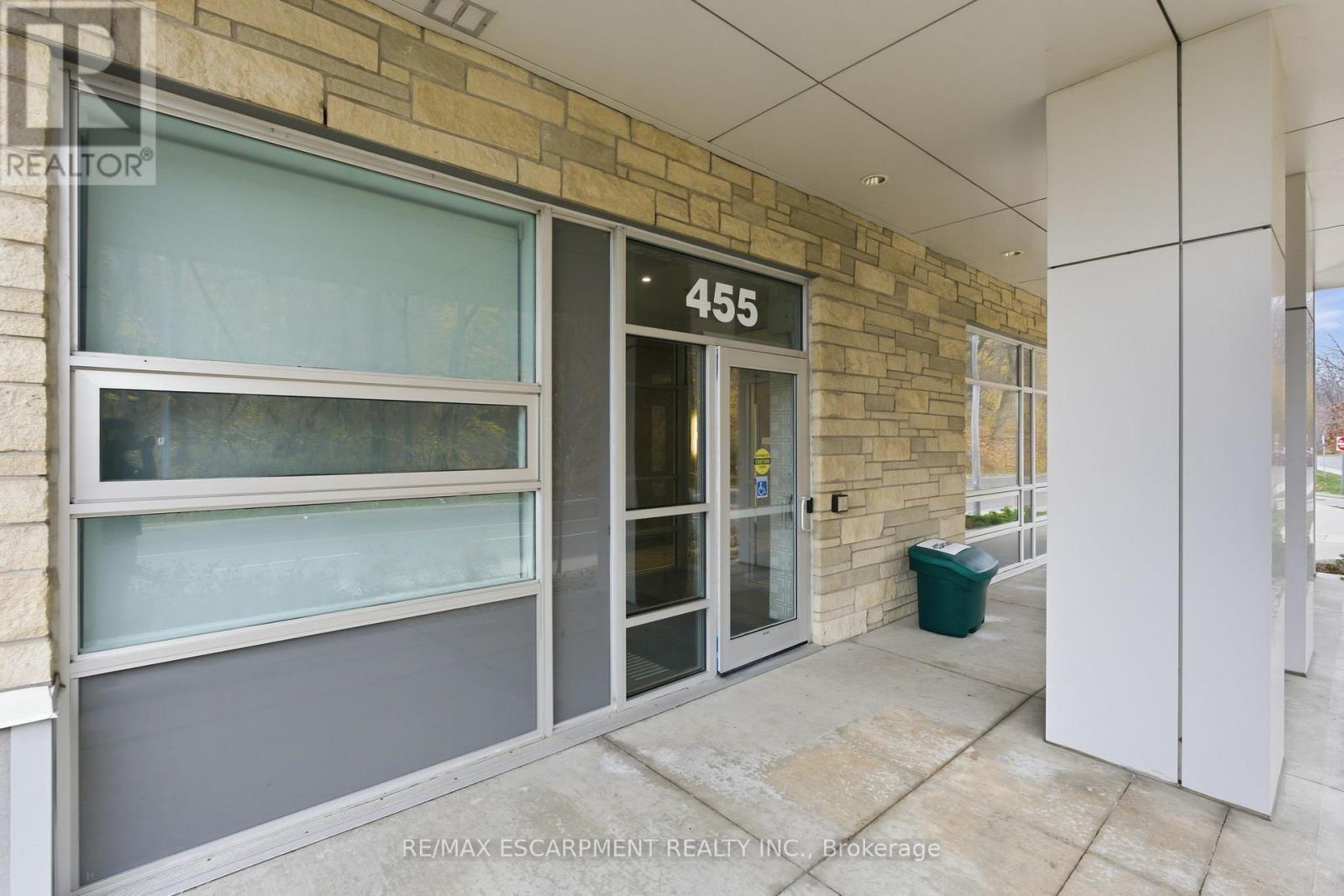 308 - 455 Charlton Avenue, Hamilton, ON - Outdoor With Exterior