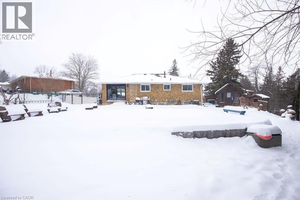 19 Wallace Place, Caledonia, ON - Outdoor