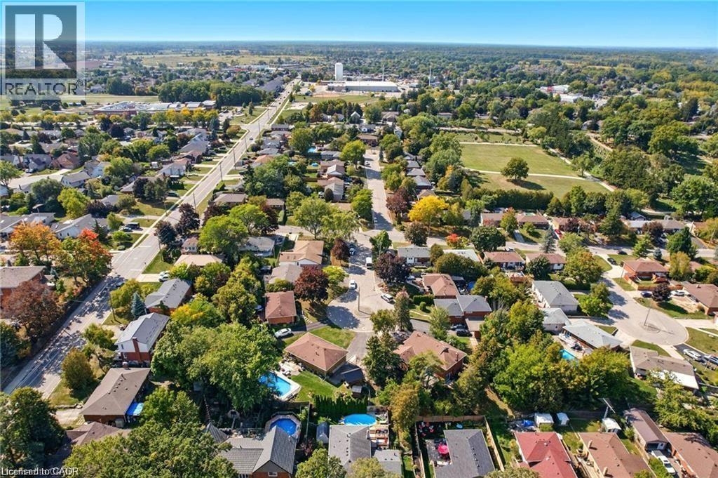 19 Wallace Place, Caledonia, ON - Outdoor With View