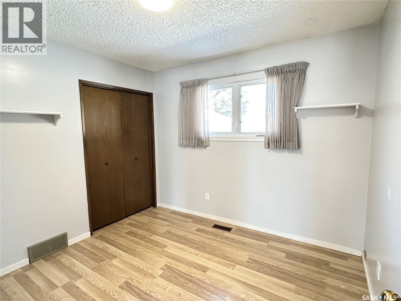 44 Campbell Place, Clavet, SK - Indoor Photo Showing Other Room