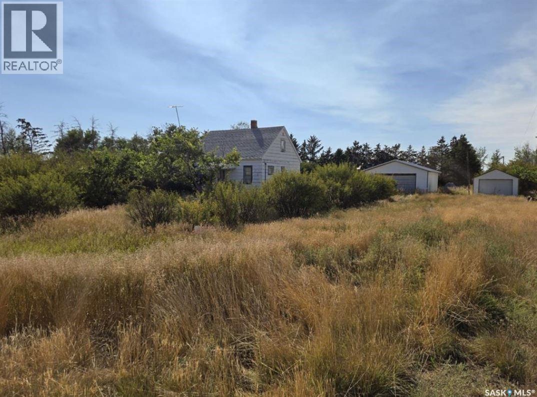 Highway 4 Storage Lot, Rosetown, SK