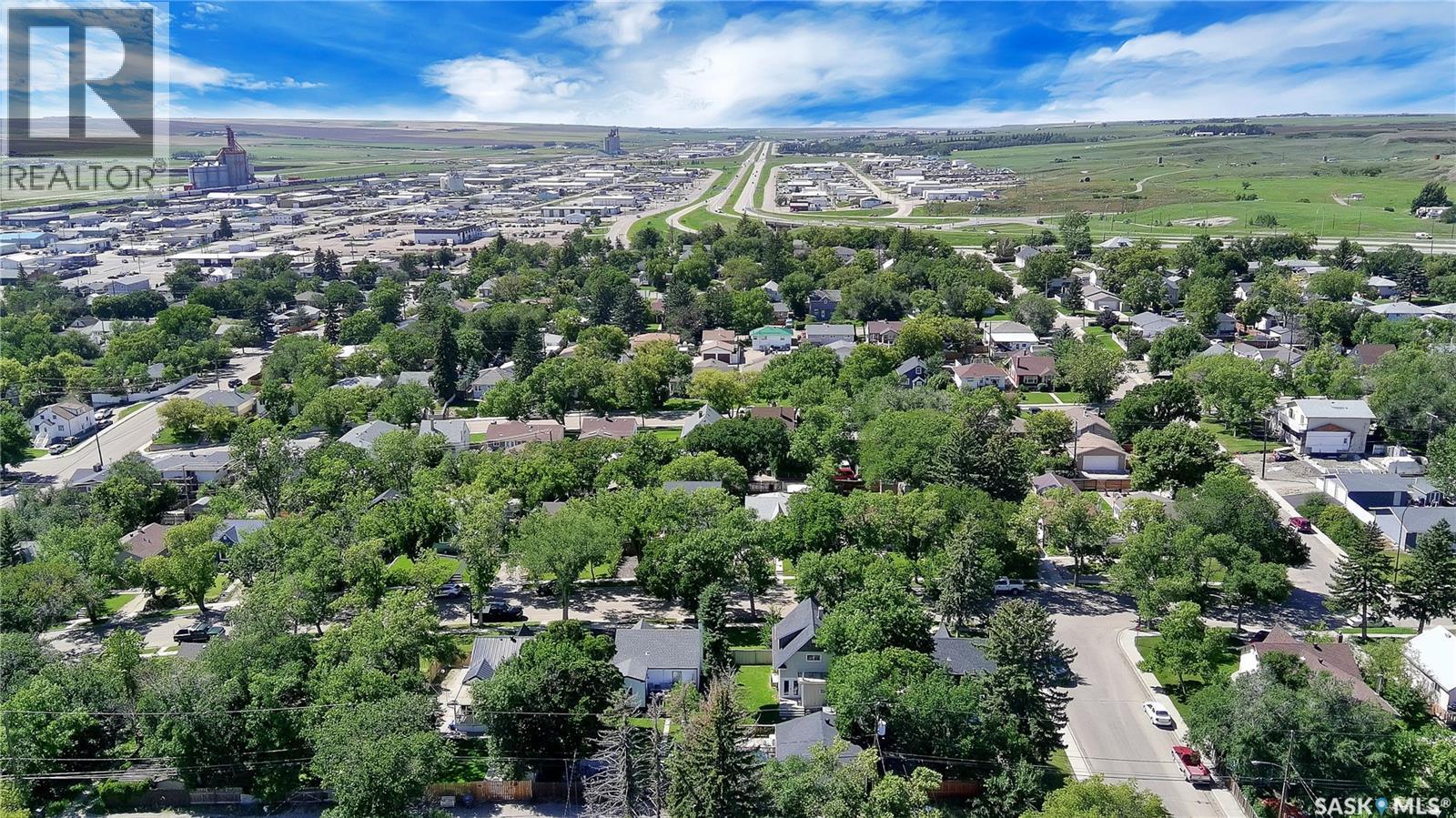 371 6Th Avenue Nw, Swift Current, SK - Outdoor With View