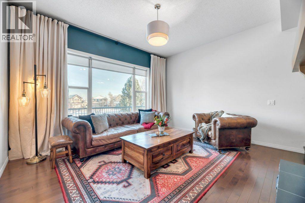 360 Parkmere Green, Chestermere, AB - Indoor Photo Showing Living Room