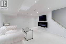 Spacious, bright Recroom with new Paint & Berber Carpet -