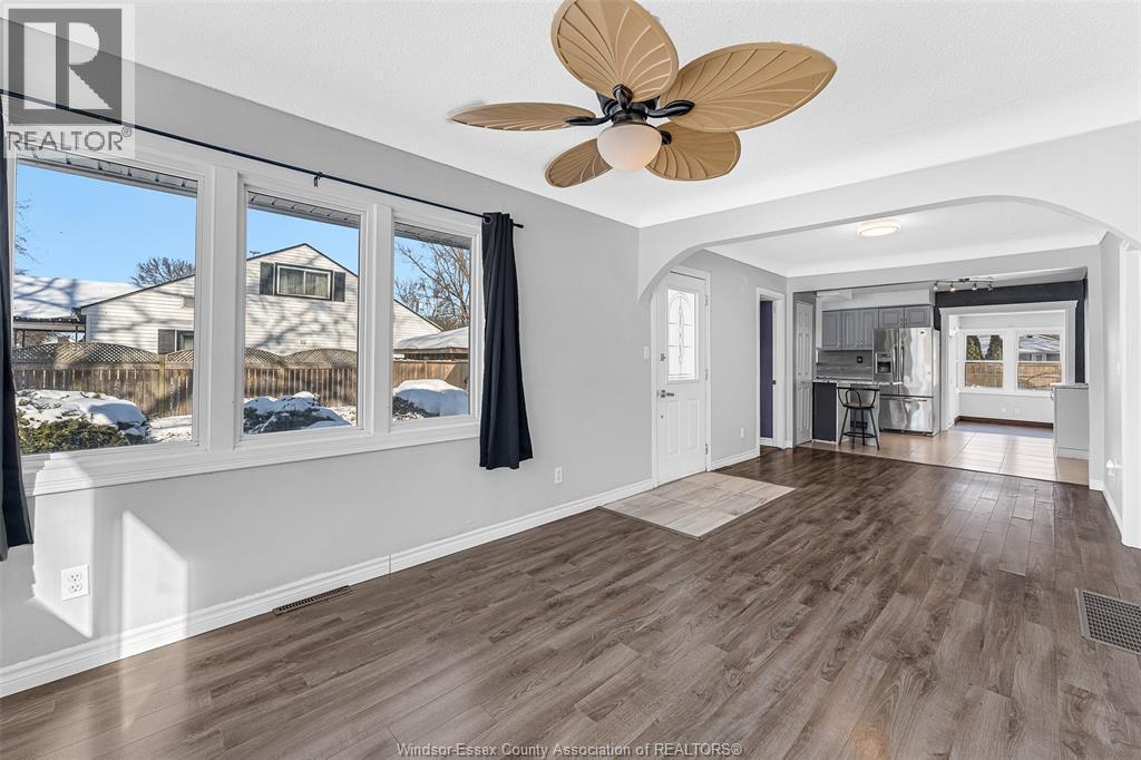 156 Edgewater, Tecumseh, ON - Indoor