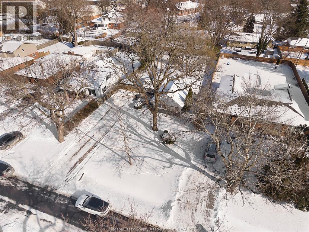 156 Edgewater, Tecumseh, ON - Outdoor