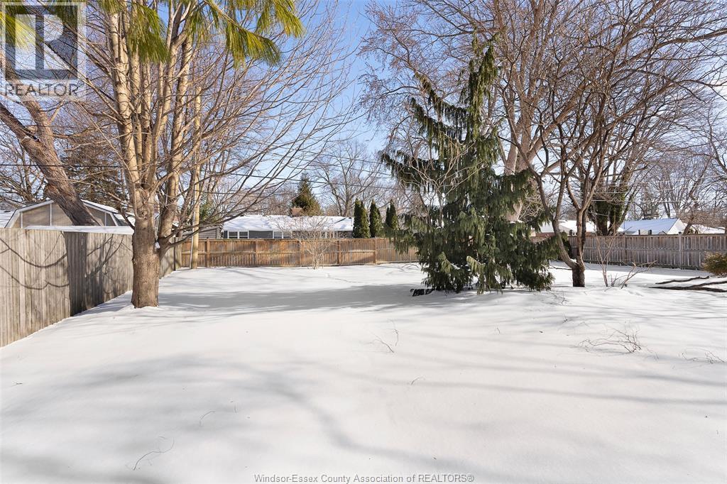 156 Edgewater, Tecumseh, ON - Outdoor