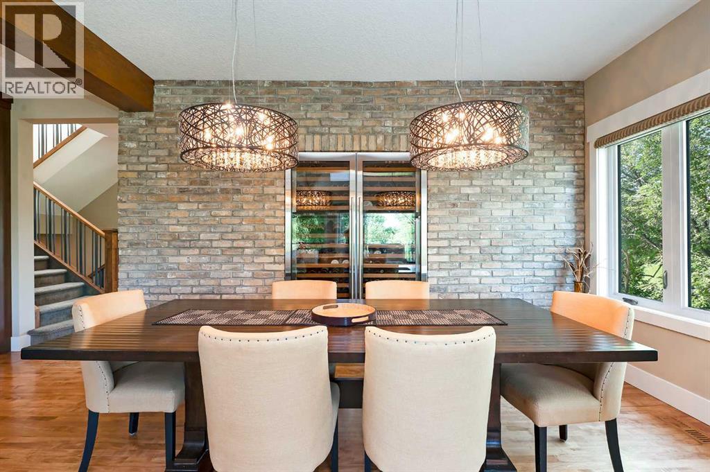 664 29 Avenue Nw, Calgary, AB - Indoor Photo Showing Dining Room