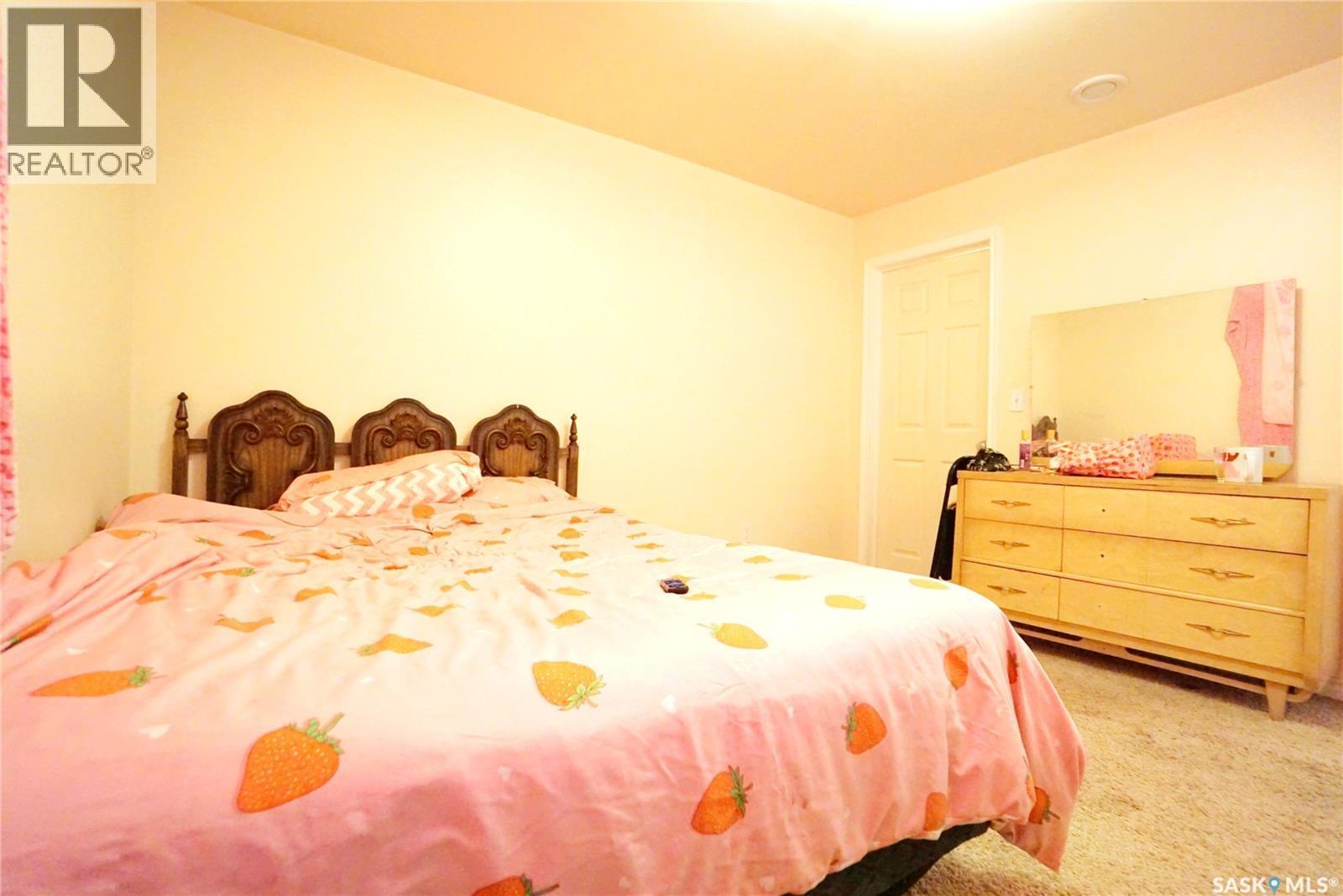 116 Main Street, Avonlea, SK - Indoor Photo Showing Bedroom