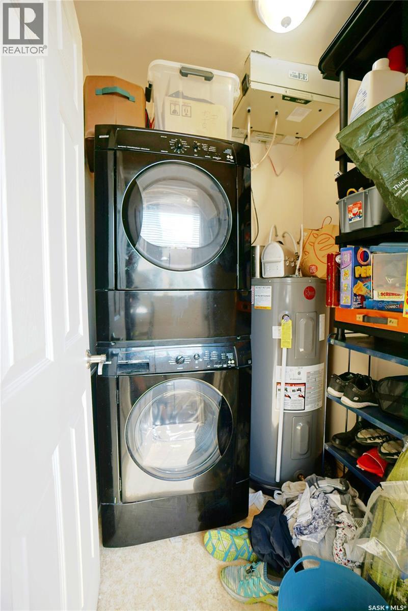 116 Main Street, Avonlea, SK - Indoor Photo Showing Laundry Room
