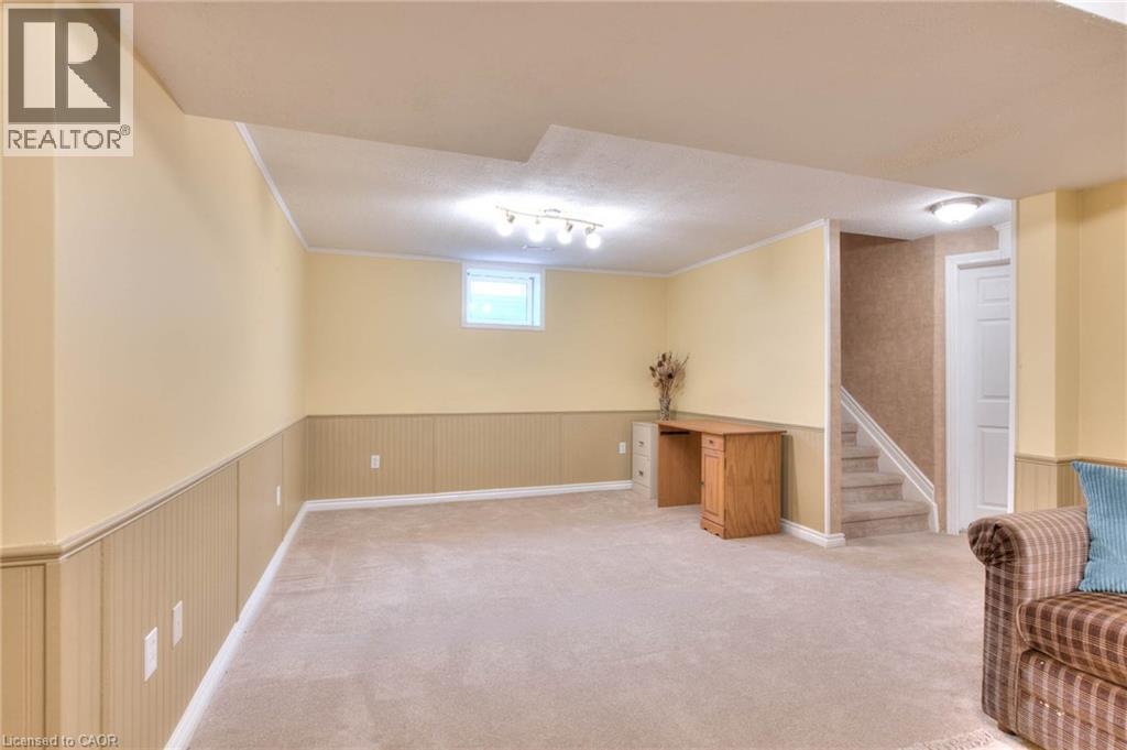 38 Heatherwood Place, Kitchener, ON - Indoor