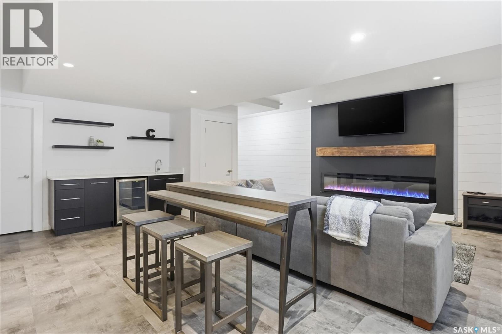 343 Mahabir Court, Saskatoon, SK - Indoor With Fireplace