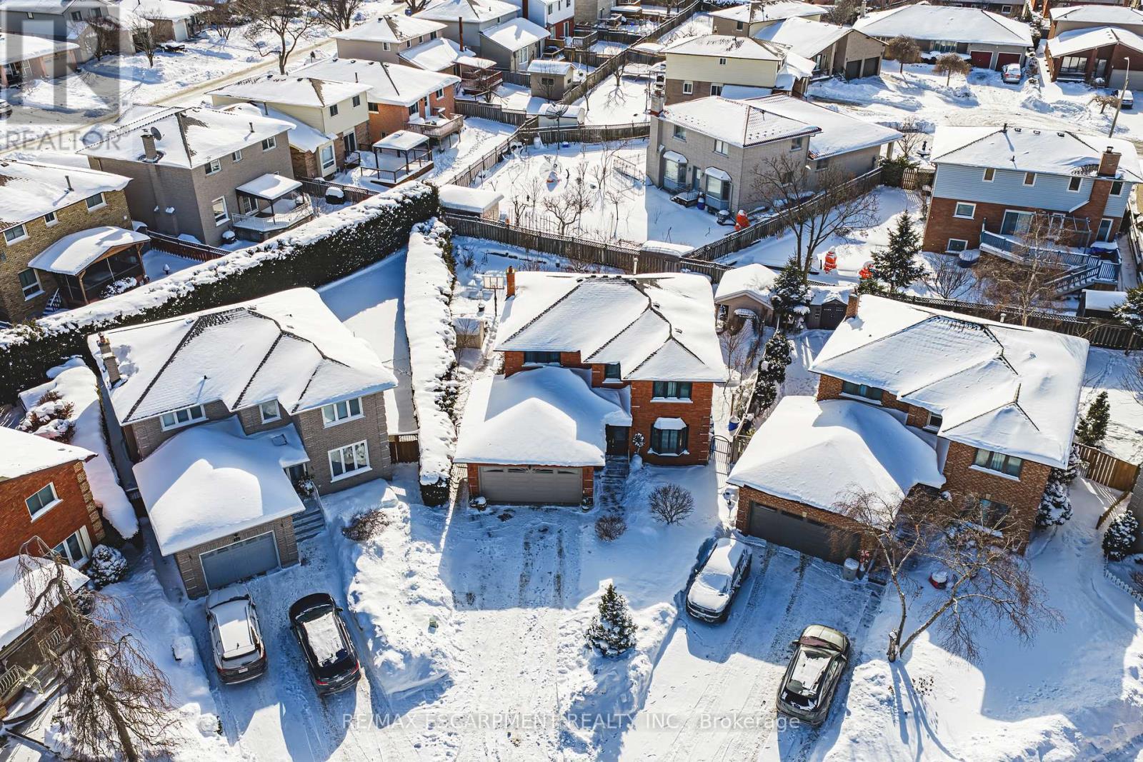 19 Glenhaven Court, Hamilton, ON - Outdoor