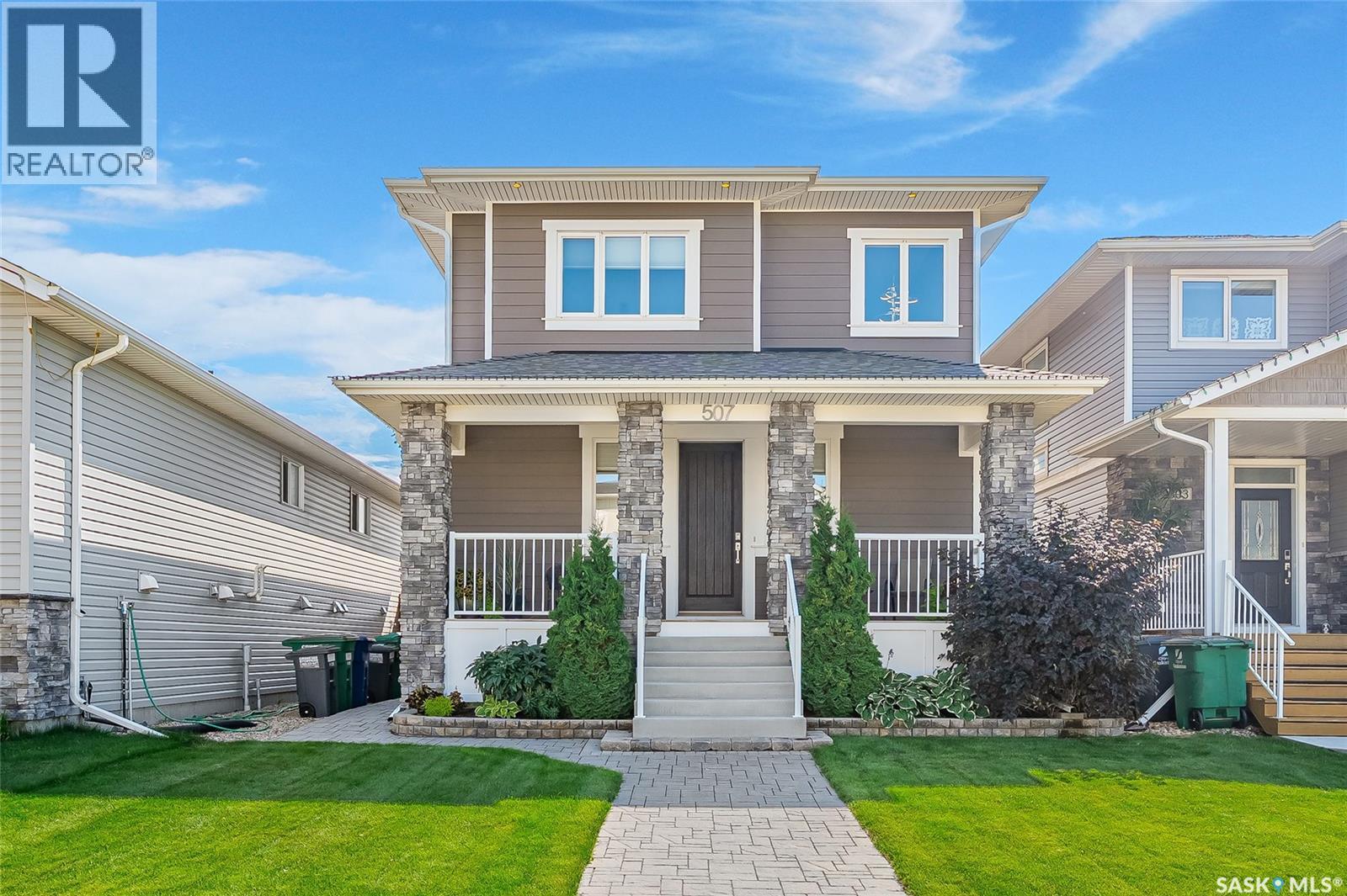 507 Kloppenburg Crescent, Saskatoon, SK - Outdoor With Deck Patio Veranda With Facade
