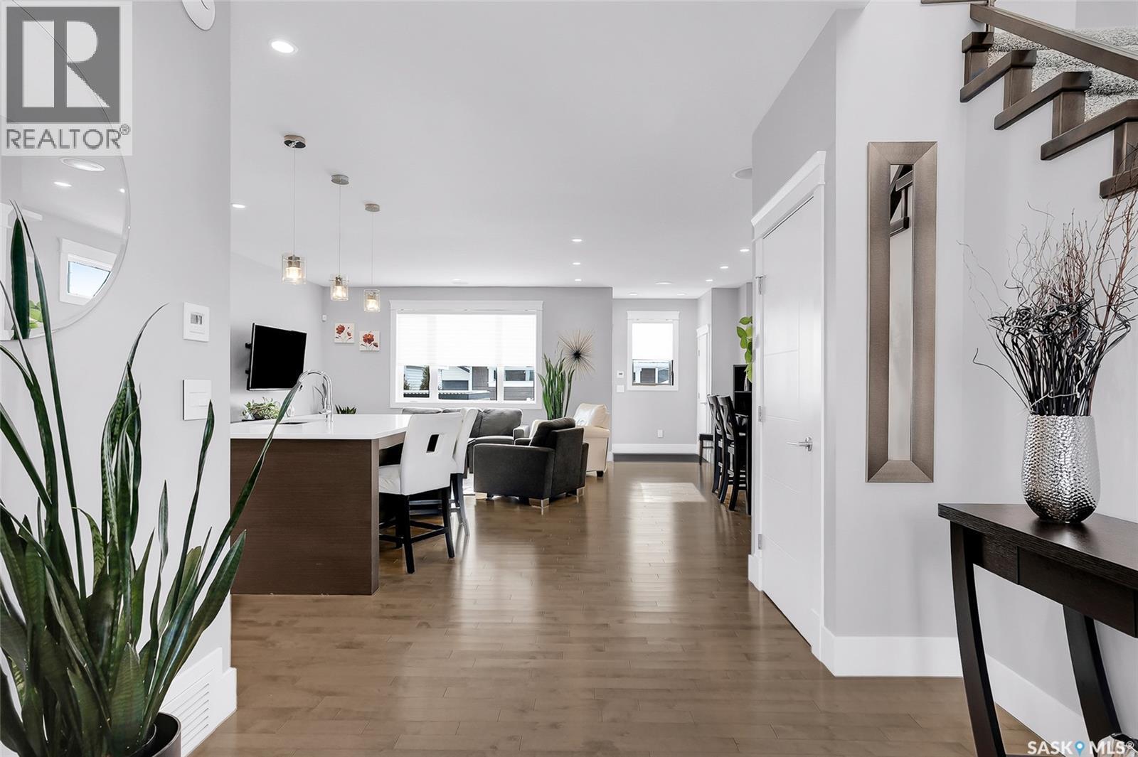 507 Kloppenburg Crescent, Saskatoon, SK - Indoor