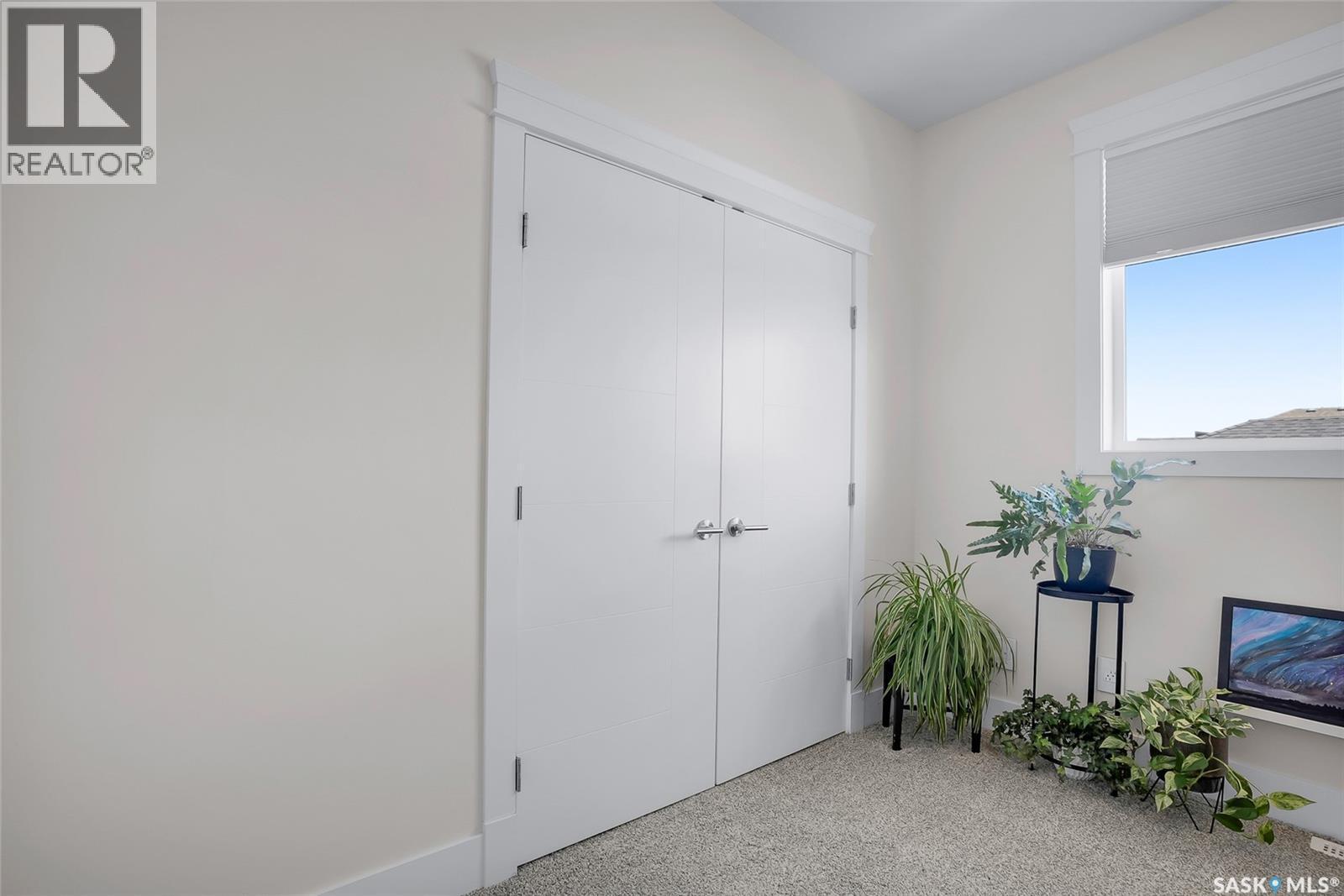 507 Kloppenburg Crescent, Saskatoon, SK - Indoor Photo Showing Other Room