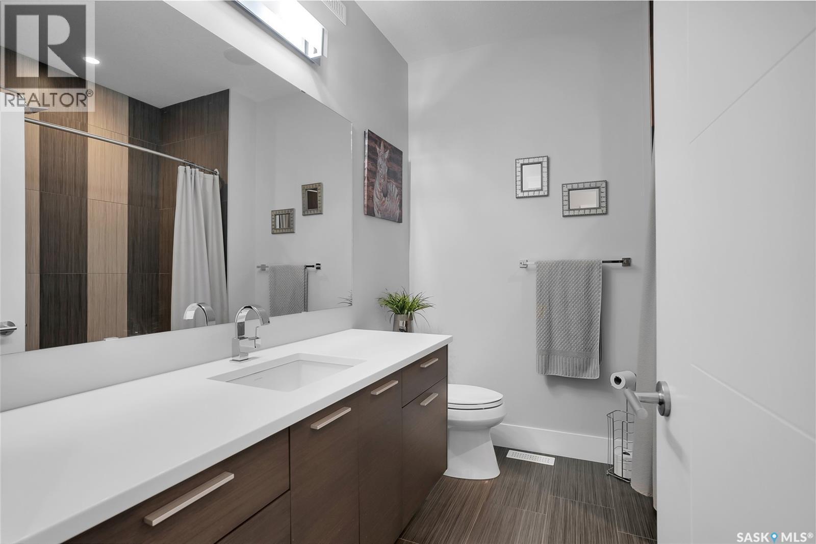 507 Kloppenburg Crescent, Saskatoon, SK - Indoor Photo Showing Bathroom
