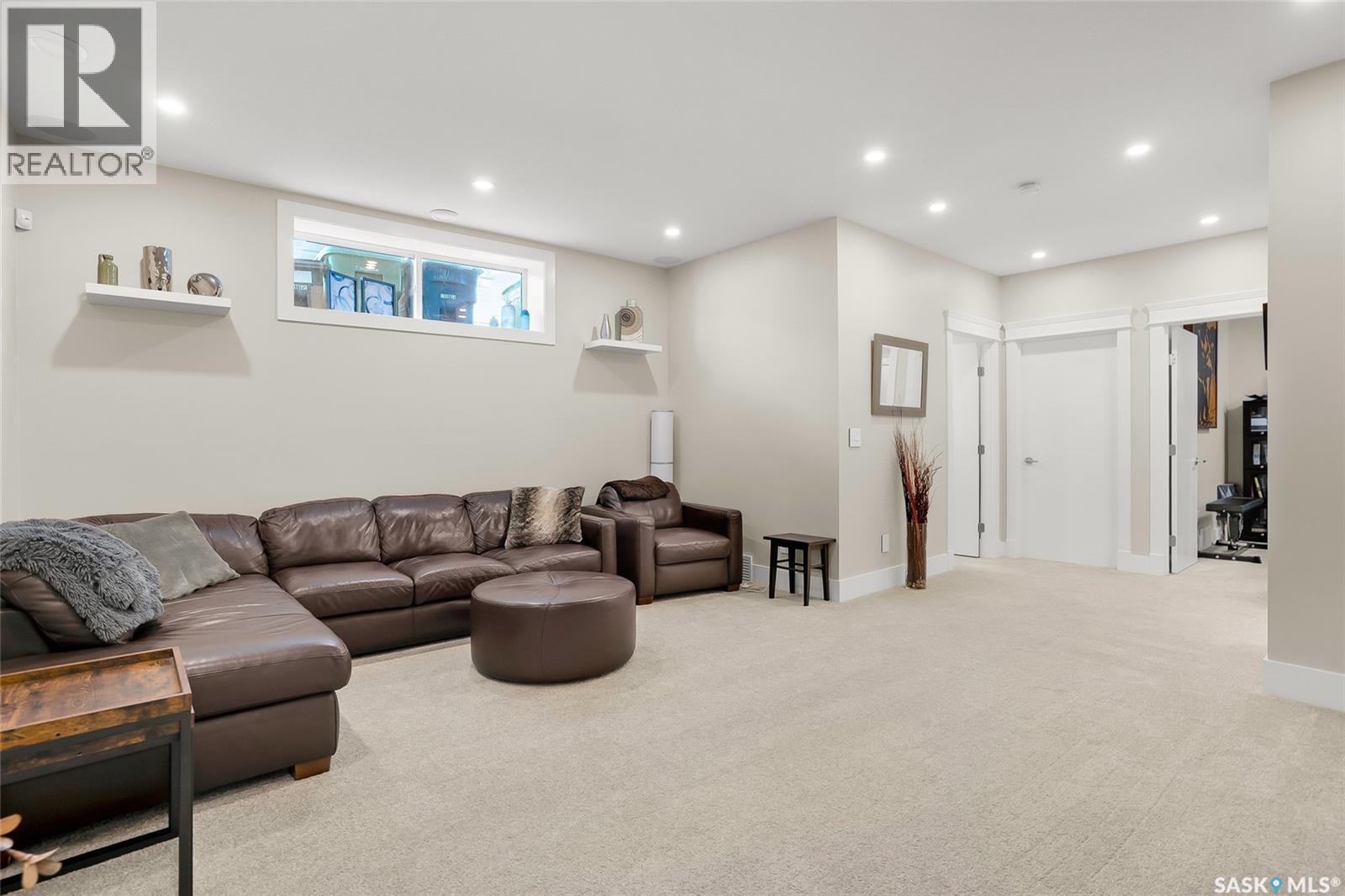 507 Kloppenburg Crescent, Saskatoon, SK - Indoor