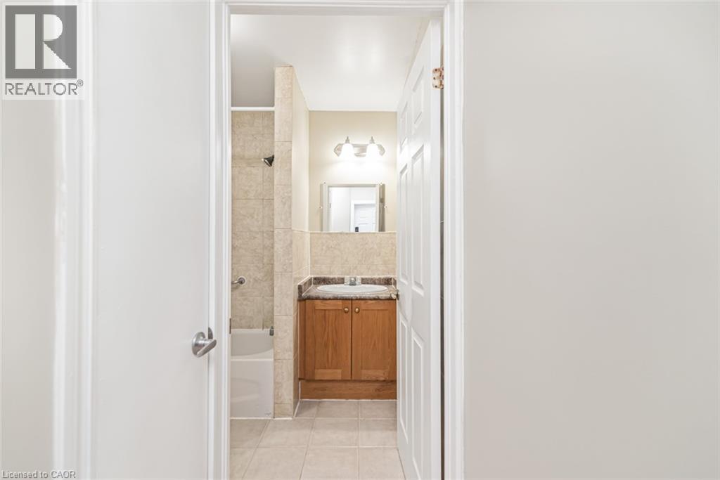 100 Burlington Street E, Hamilton, ON - Indoor