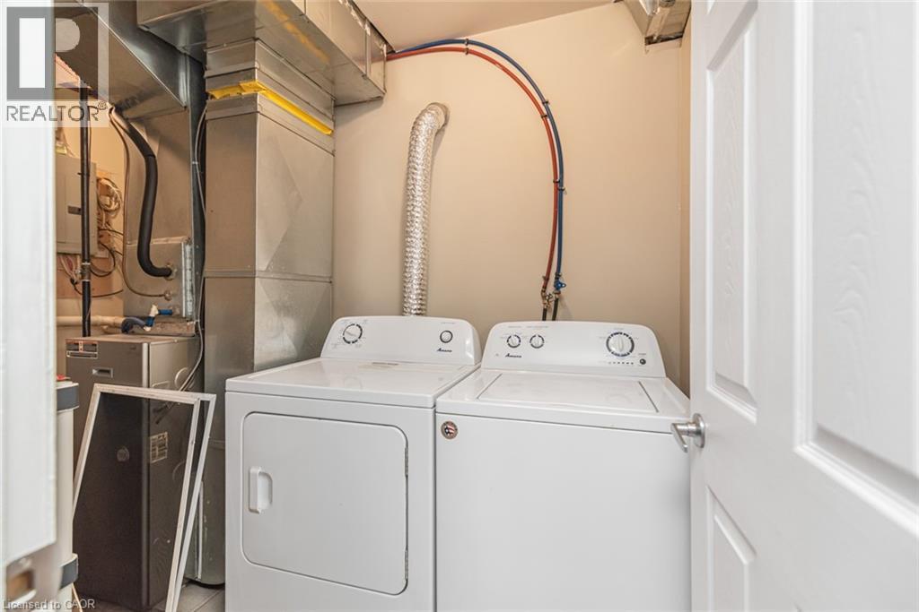 100 Burlington Street E, Hamilton, ON - Indoor Photo Showing Laundry Room