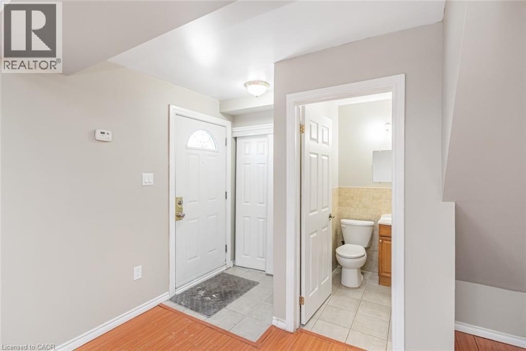 100 Burlington Street E, Hamilton, ON - Indoor