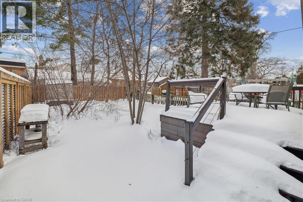 9 Barclay Street, Hamilton, ON - Outdoor