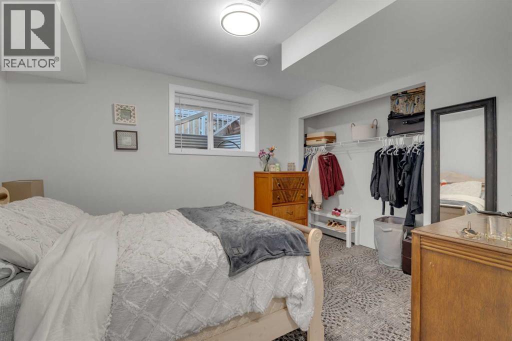 156 Wiley Crescent, Red Deer, AB - Indoor Photo Showing Bedroom