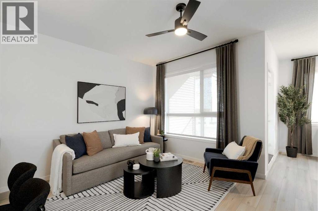 209, 81 Midtown Boulevard Sw, Airdrie, AB - Indoor Photo Showing Living Room