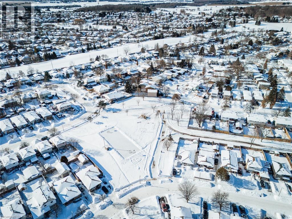 190 Broken Oak Crescent, Kitchener, ON - Outdoor With View