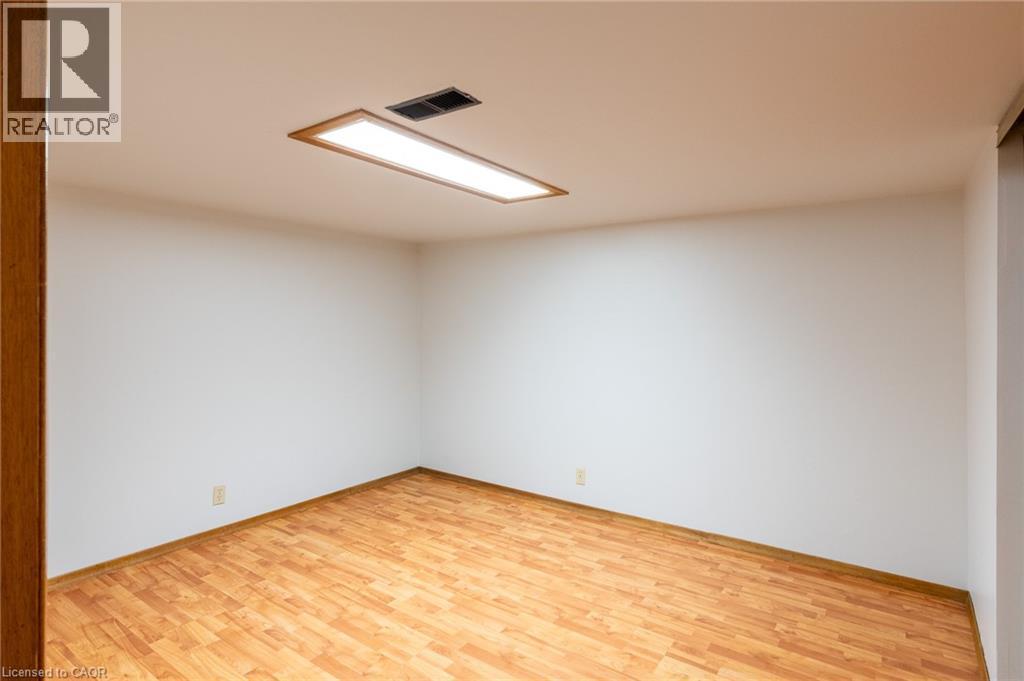 190 Broken Oak Crescent, Kitchener, ON - Indoor Photo Showing Other Room