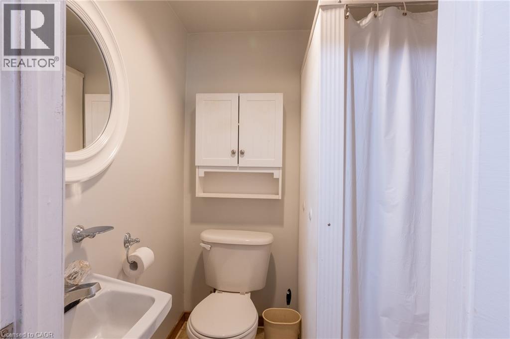 190 Broken Oak Crescent, Kitchener, ON - Indoor Photo Showing Bathroom