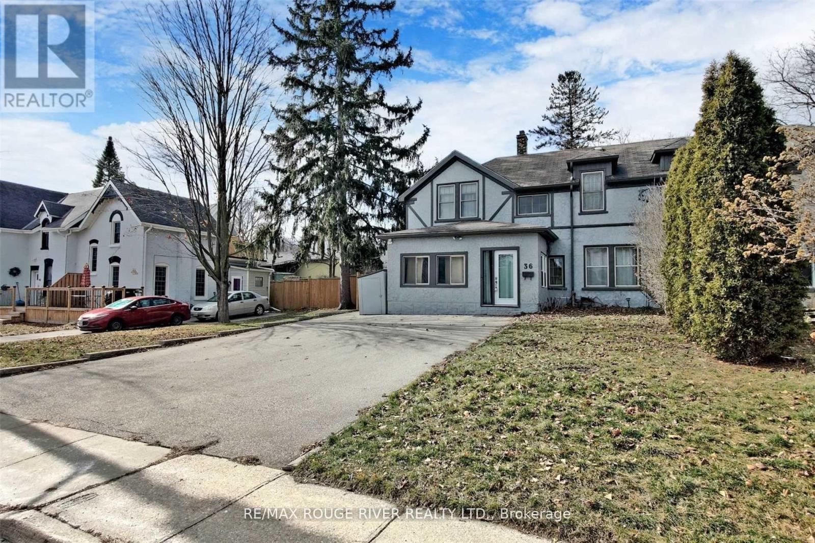 36 John Street, Cambridge, ON - Outdoor With Facade