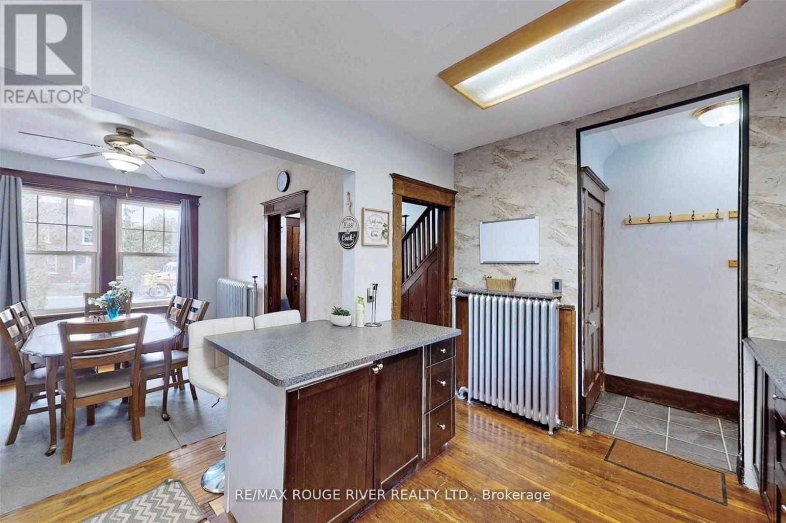 36 John Street, Cambridge, ON - Indoor Photo Showing Dining Room