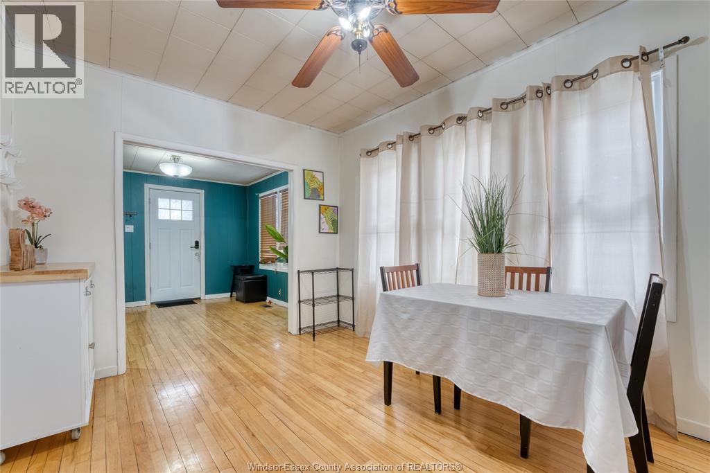 1581 Cadillac Street, Windsor, ON - Indoor Photo Showing Dining Room