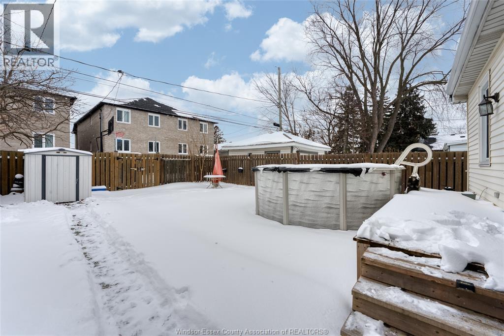 1581 Cadillac Street, Windsor, ON - Outdoor