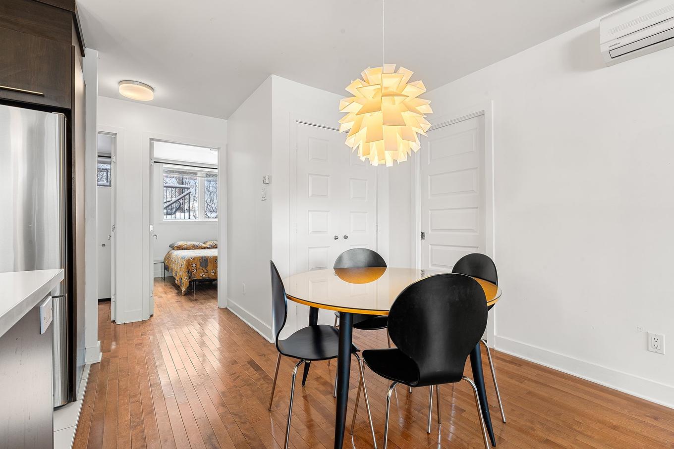 Vue d'ensemble - 100-2344 Rue Mullins, Montréal (Le Sud-Ouest), QC - Indoor Photo Showing Dining Room