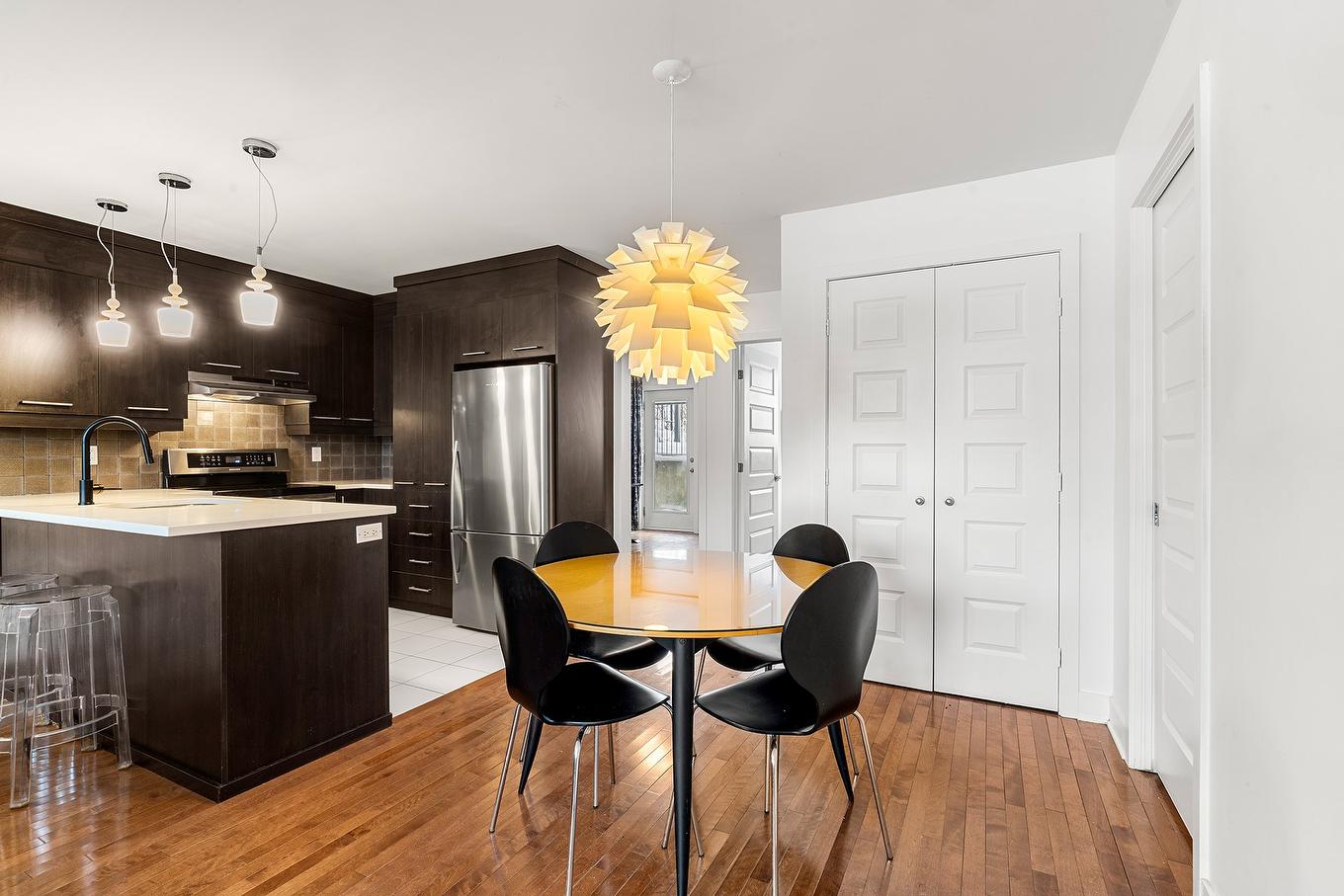 Salle à manger - 100-2344 Rue Mullins, Montréal (Le Sud-Ouest), QC - Indoor