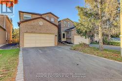 25 FORBES CRESCENT Markham, ON L3R 6S3