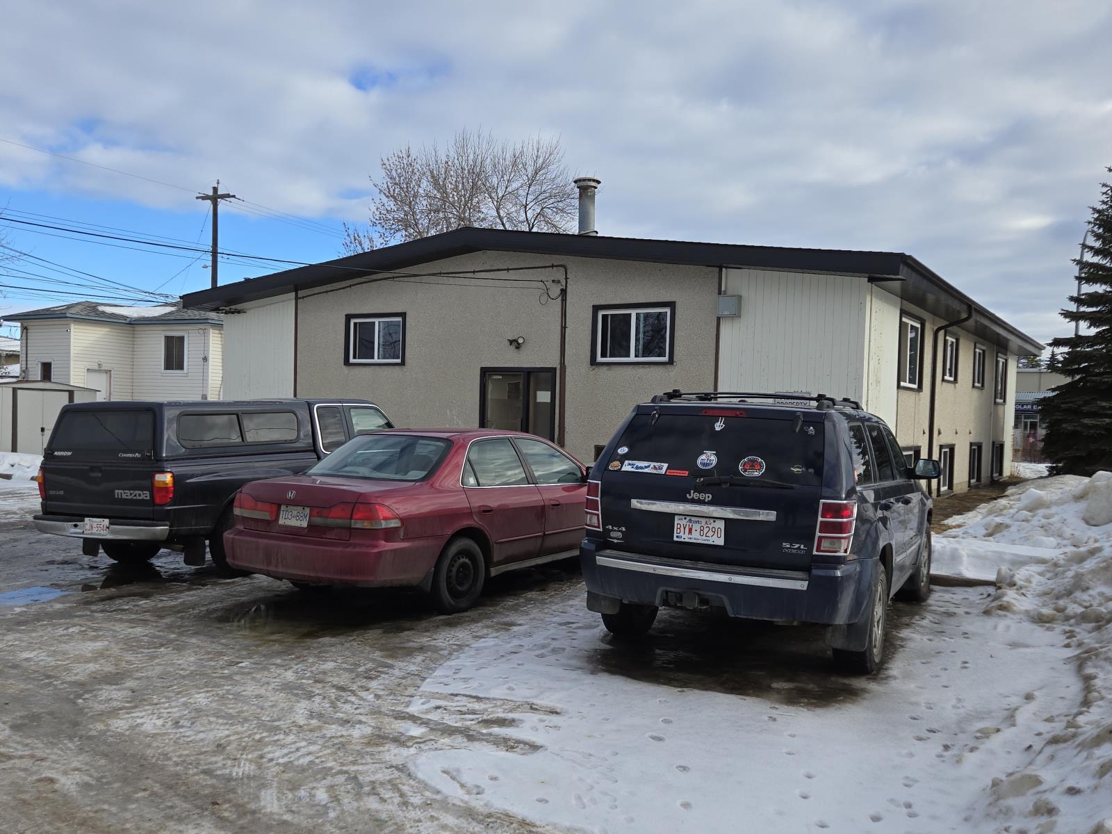 13204 132 Street, Edmonton, AB - Outdoor